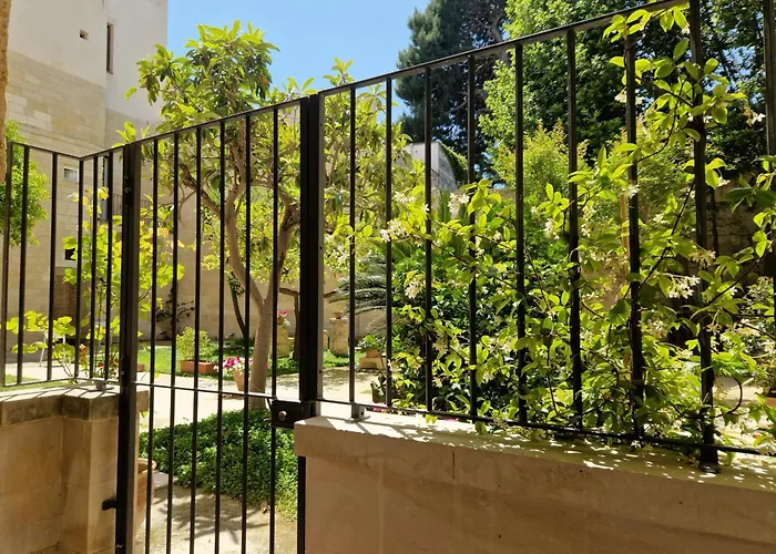 Al Centro Di Lecce Appartamento Le Due Rose-Con Patio Privato