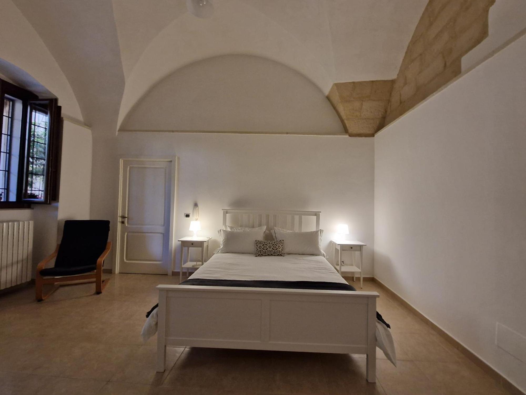 Al Centro Di Le Due Rose-con Patio Privato *